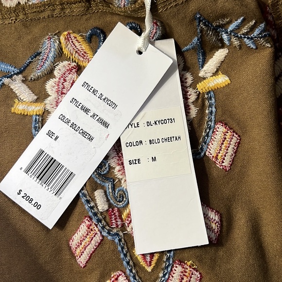 Karyn Seo Floral Embroidered Leopard Print Ayanna Statement Jacket - Picture 12 of 12